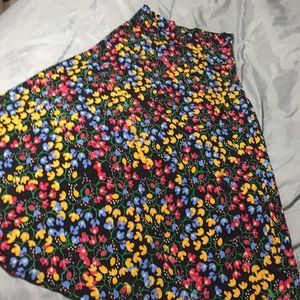 Lularoe maxi size m